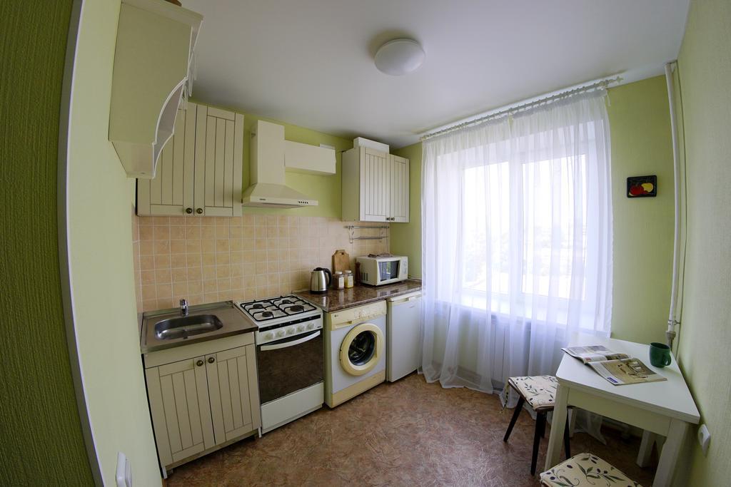 Flatsy At Botanichniy Sad Underground Apartment Kharkiv Exterior photo